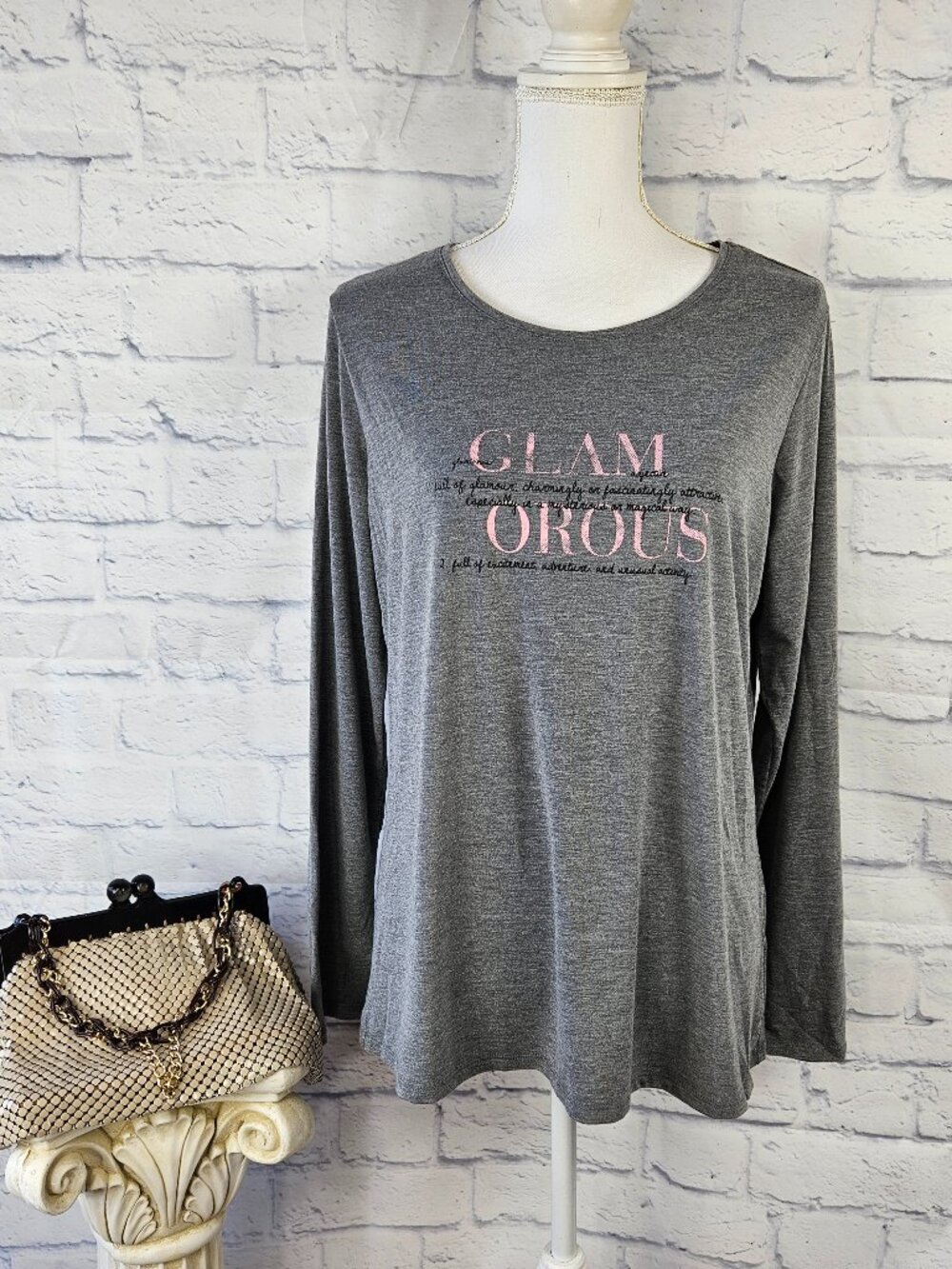 Dressbarn Sunday Size Large Gray Glamorous Graphic Long Sleeve Tee T-Shirt Top